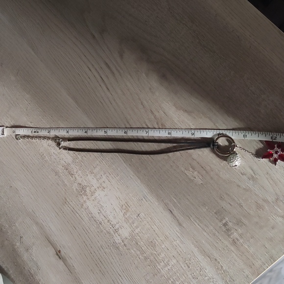 🦢 Swarovski Crystal Pendant Necklace! - Picture 6 of 6